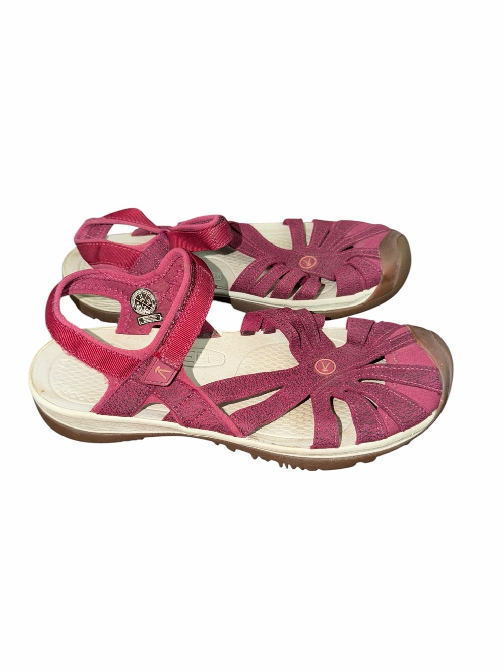 KEEN Rose Sandals Beet Red Berry Closed Toe Hiking Water Shoes Women’s 8.5 - Picture 2 of 4